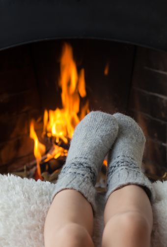 Wohlige Wärme durch Holzofen-Kamin